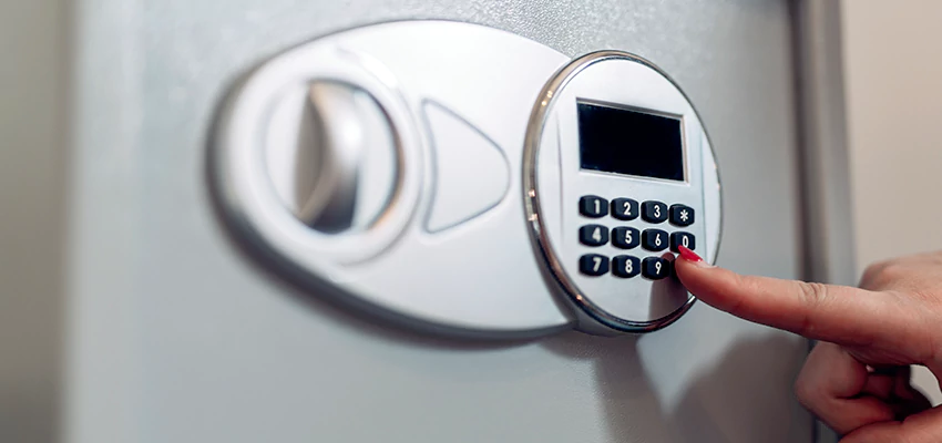 Jewelry Safe Cracking in Fountain Valley, California