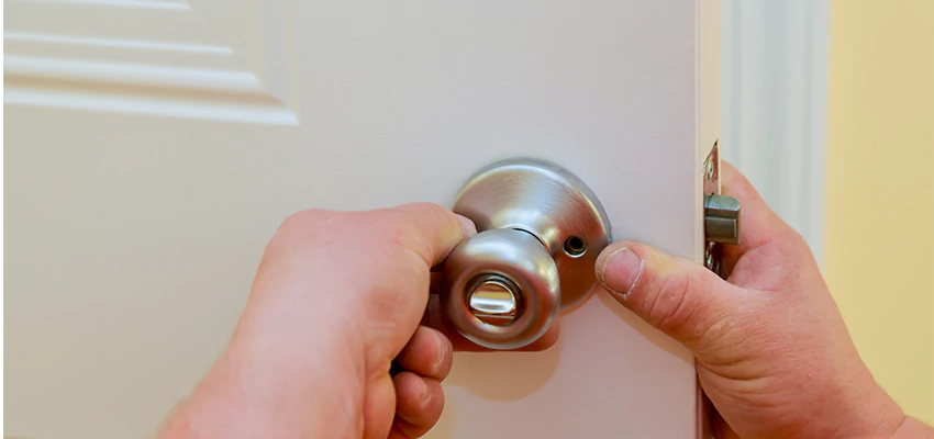 After-hours Locksmith For Lock And Key Installation in Fountain Valley, CA