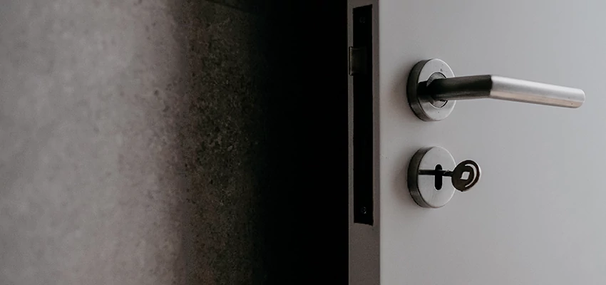 Front Door Handle Repair And Installation in Fountain Valley, CA