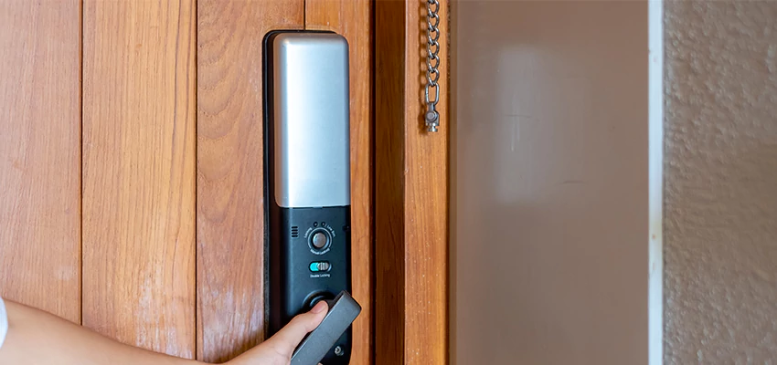 Home Security Electronic Locks Upgrades in Fountain Valley, CA